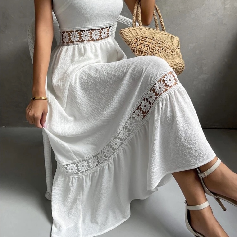 Elegant White Maxi Dress with Lace Details